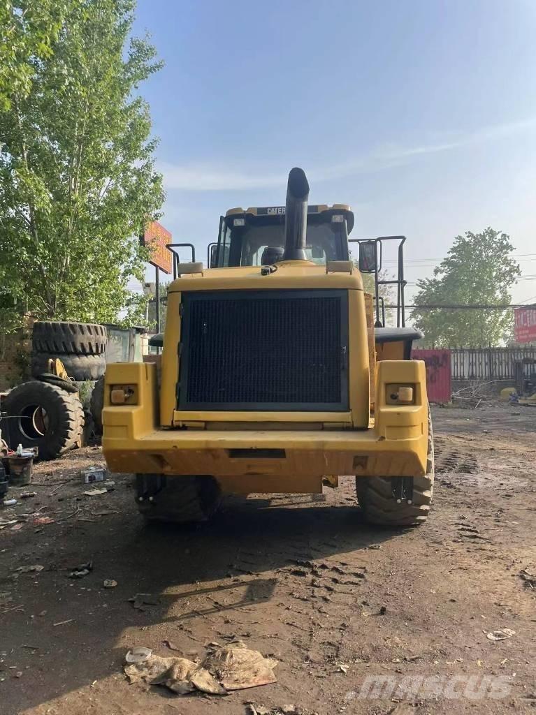CAT 966 Escavadoras de rodas