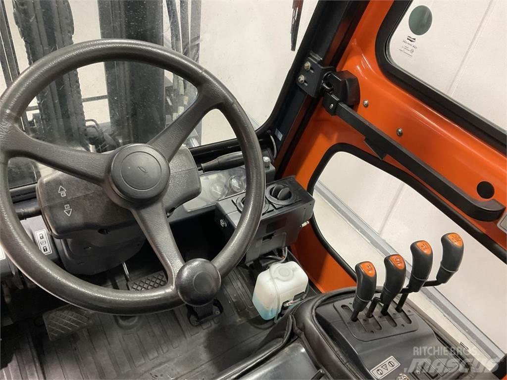 Doosan G30E-5 Empilhadores a gás