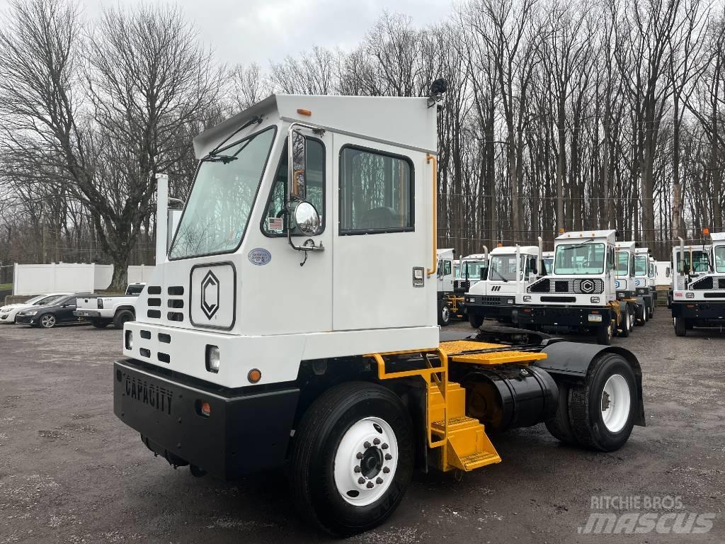 Capacity TJ5000 DOT Tractores terminais