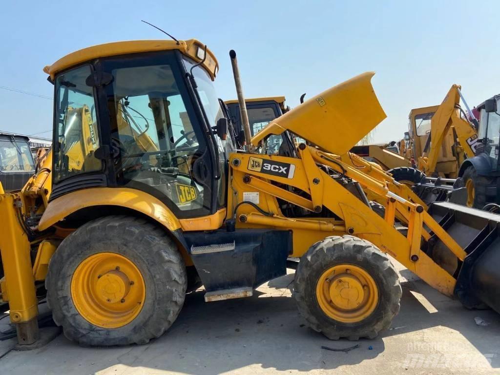 JCB 3 CX Retroescavadeiras