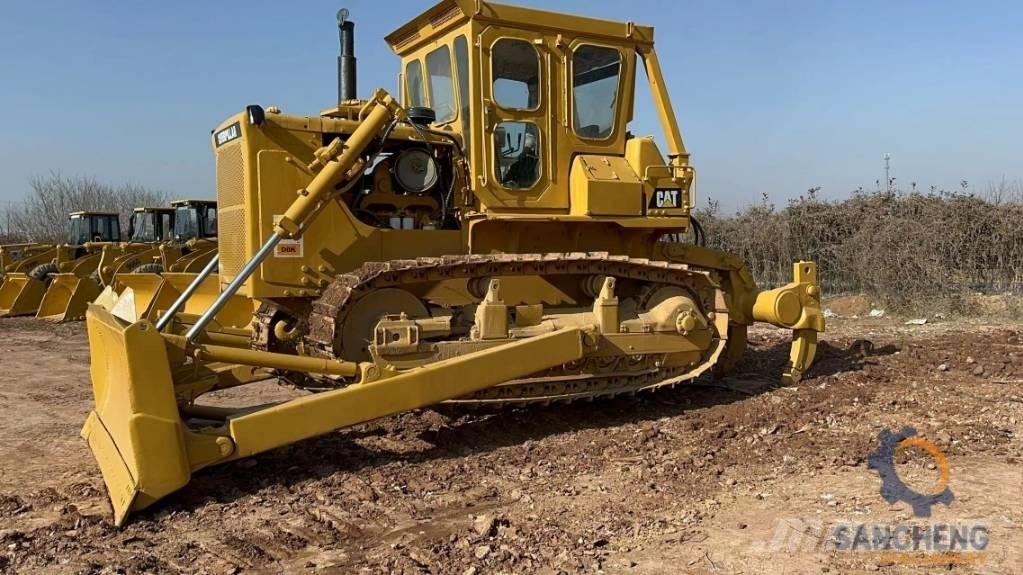 CAT D8K Dozers - Tratores rastos