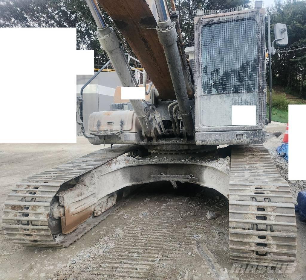 Hyundai HX300 Escavadeiras de esteiras