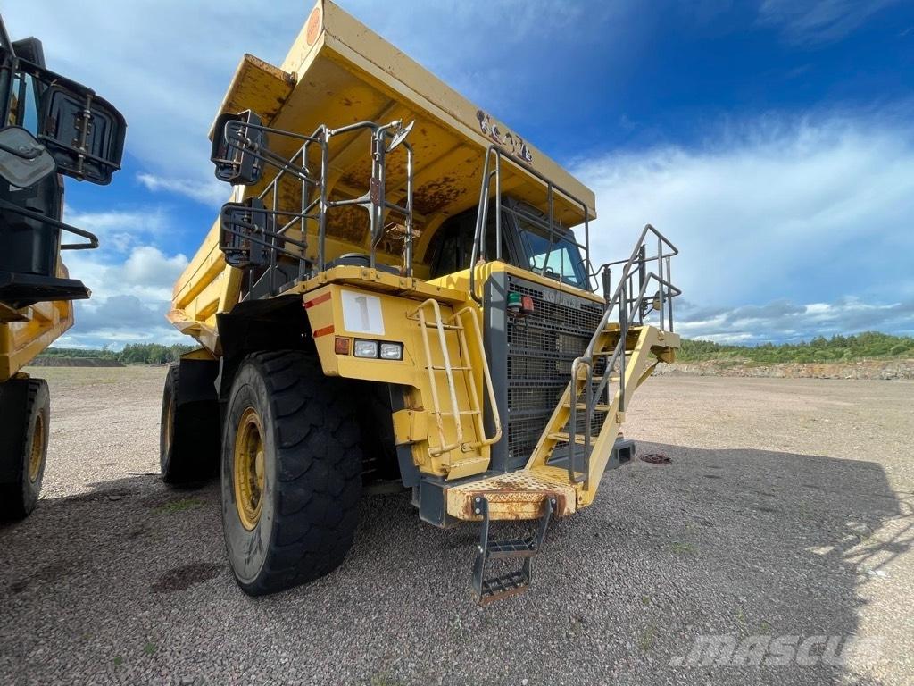 Komatsu HD 465-7 E0 Camiőes basculantes rígidos