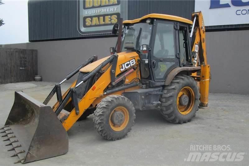 JCB 3DX4 Retroescavadeiras