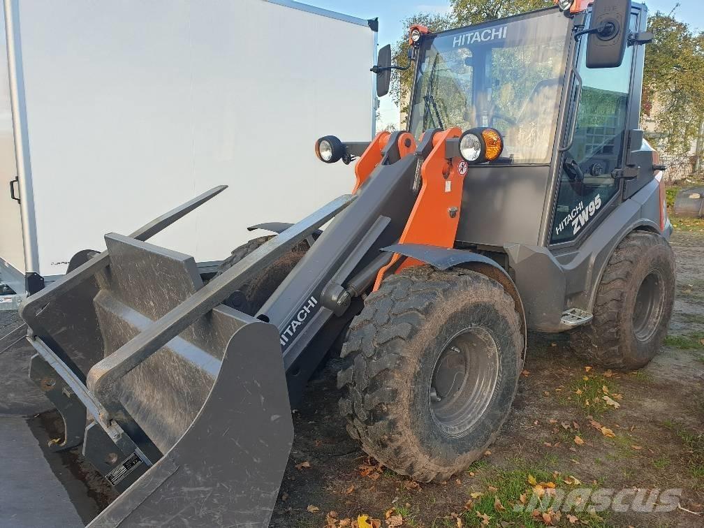 Hitachi ZW 95-6 Carregadeiras de rodas