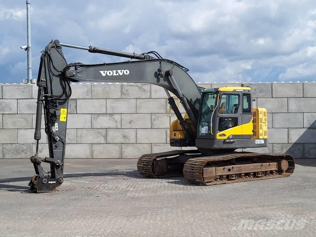 Volvo ECR 235 DL Escavadeiras de esteiras