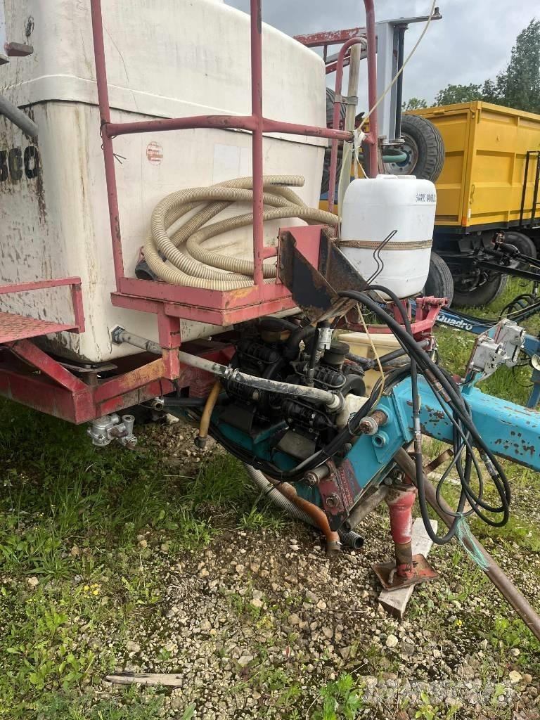 BBG S300 Pulverizadores rebocados