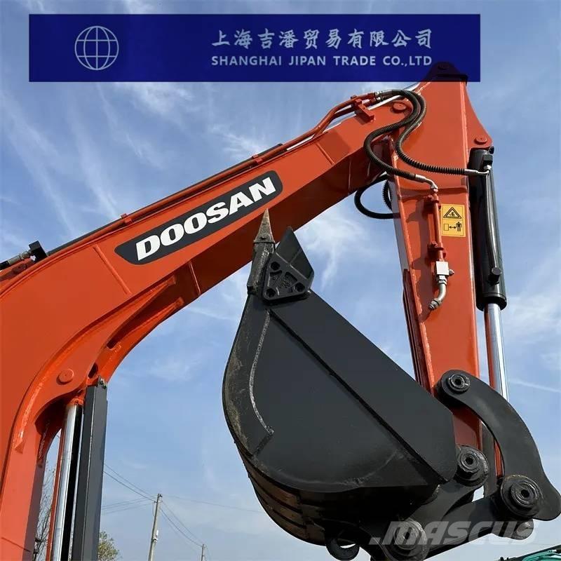 Doosan DX 60 Miniescavadeiras