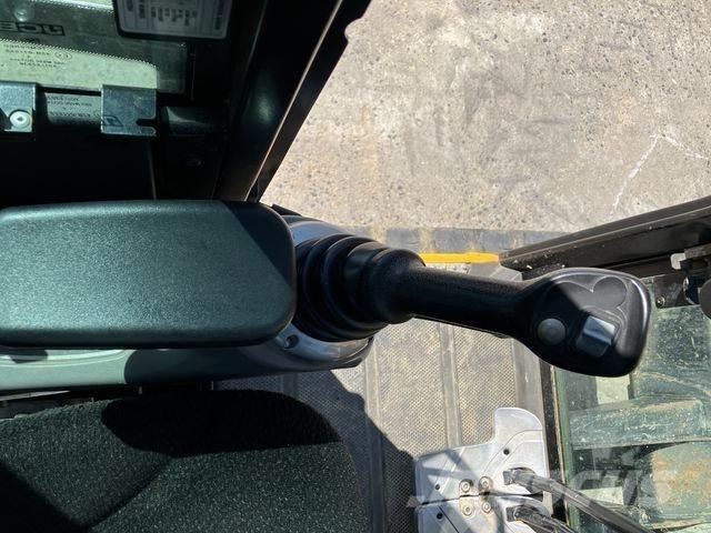 JCB 60 C-2 Miniescavadeiras