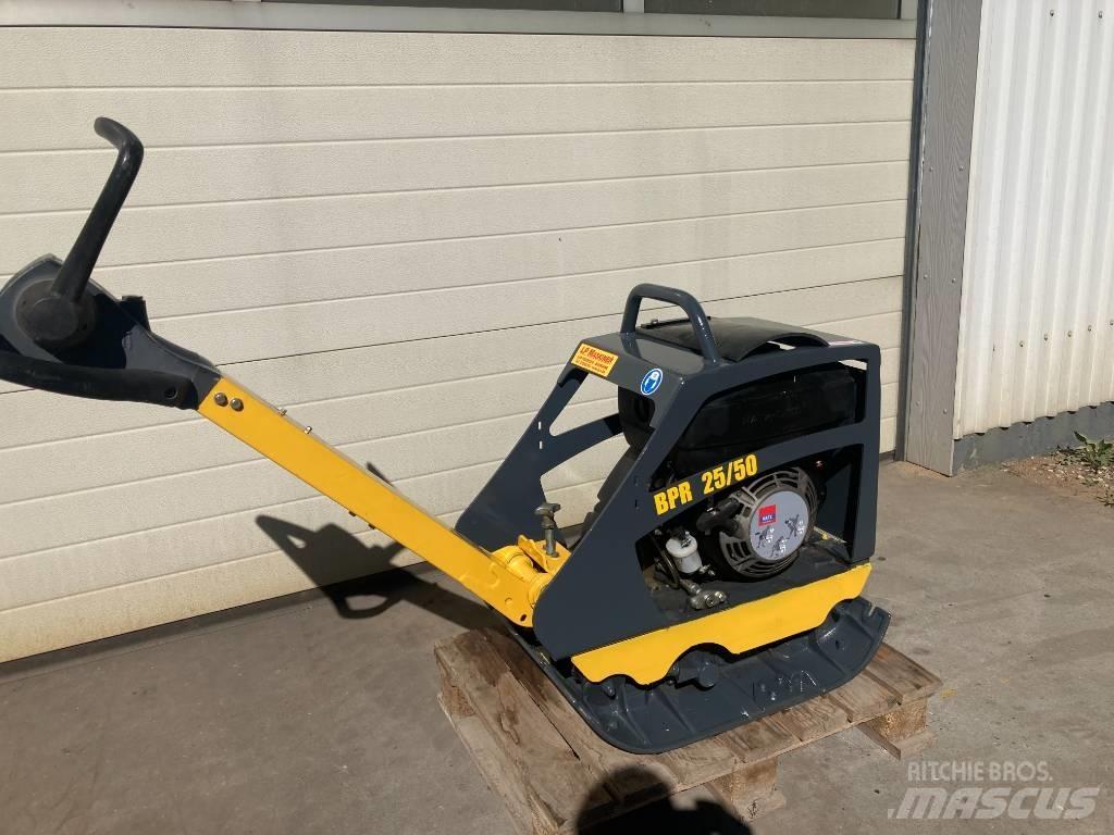 Bomag BPR 25/50 Vibradores