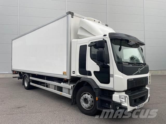 Volvo FE Caminhões de caixa fechada