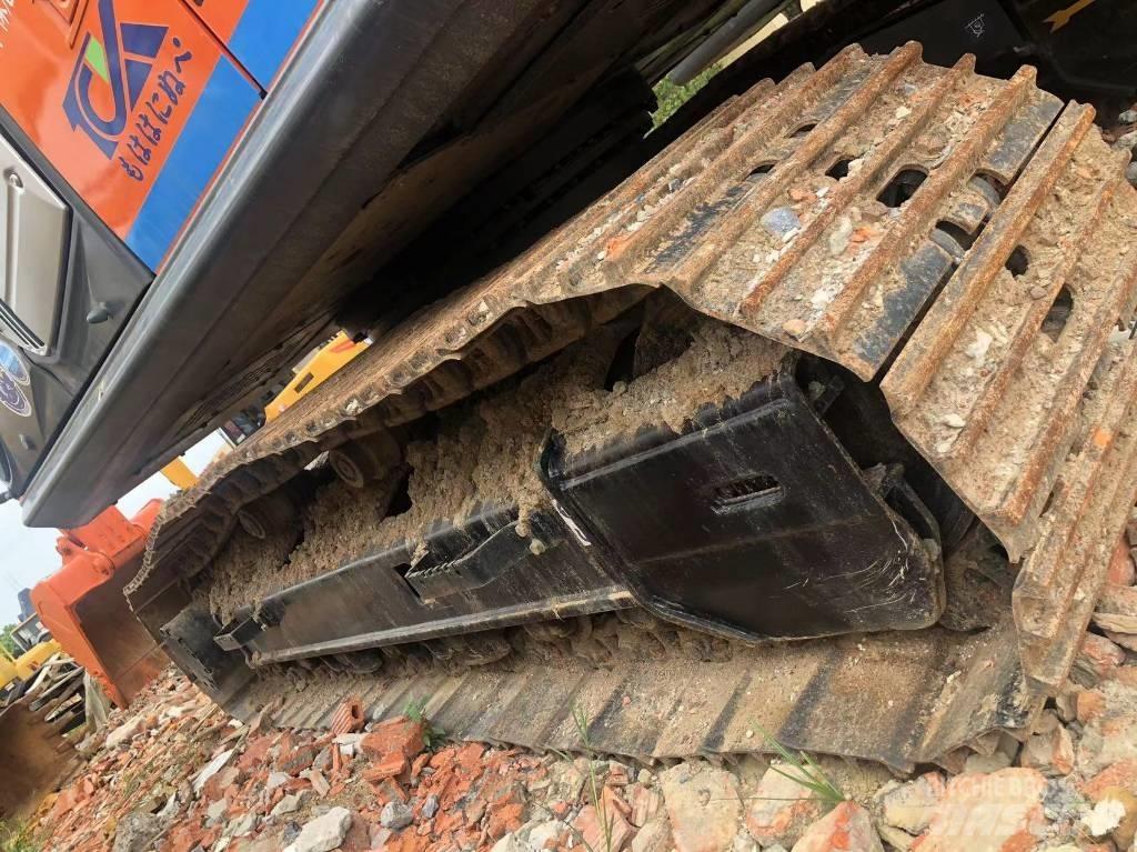 Hitachi ZX 210 Escavadeiras de esteiras