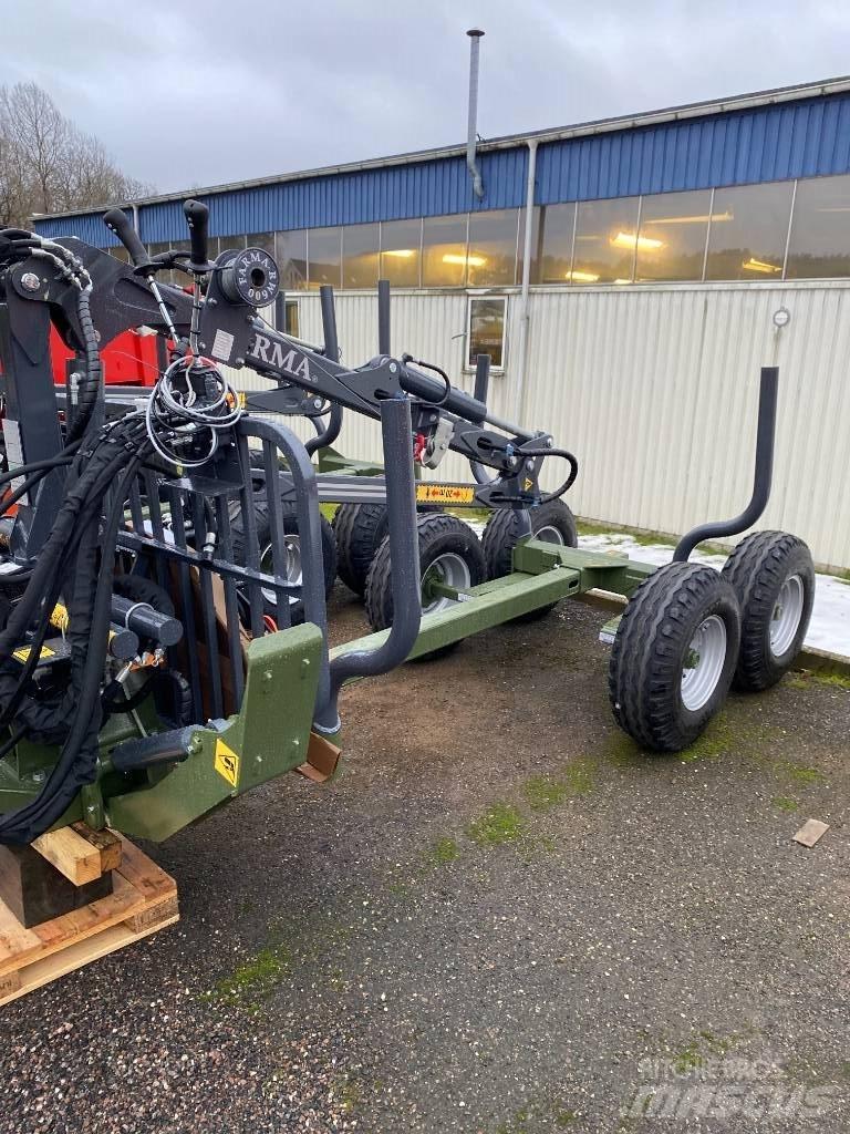 Farma T6 HUGGARVAGN Maquinaria Florestal - Outros
