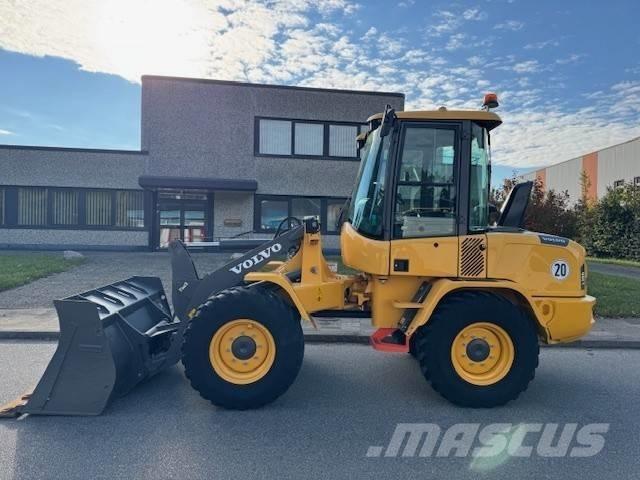 Volvo L 30 G Carregadeiras de rodas