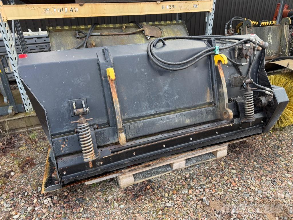 JCB 413 S Carregadeiras de rodas