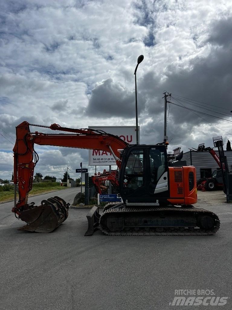 Hitachi ZX 135 US-6 Escavadeiras de esteiras