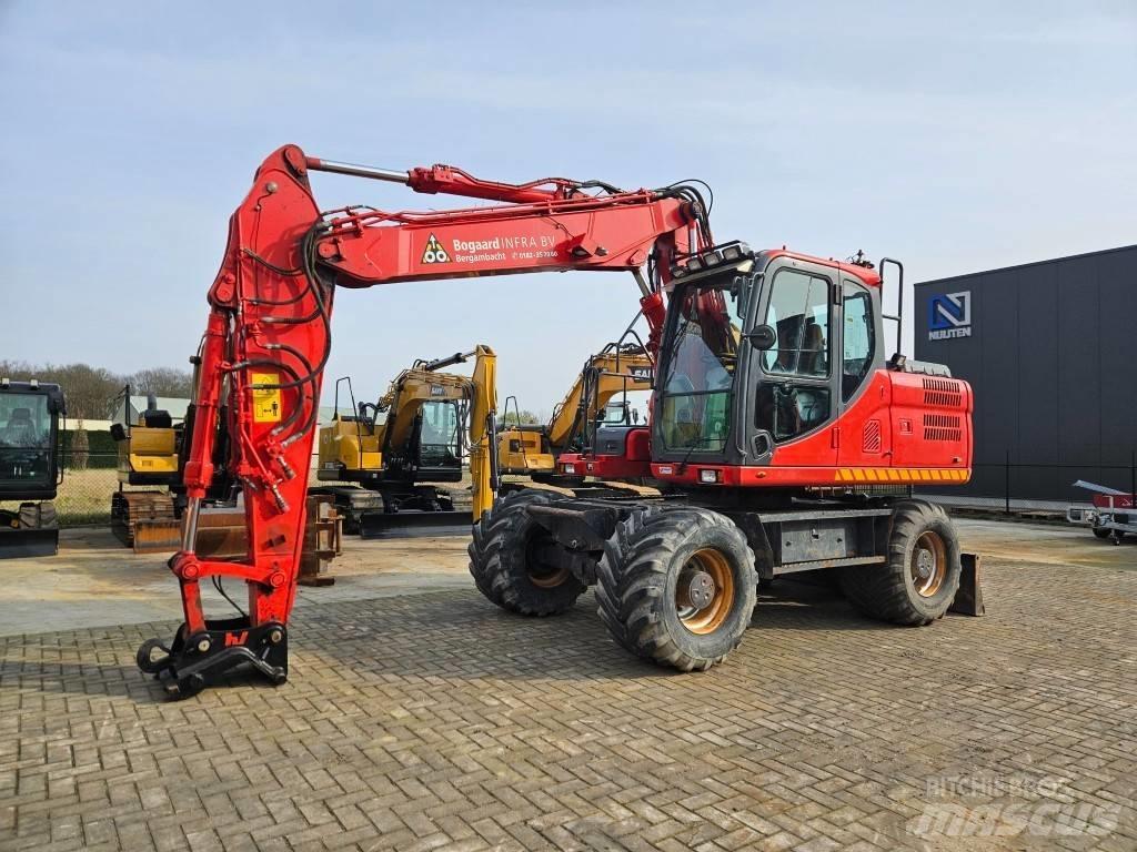 Doosan DX 140 W-3 Escavadoras de rodas