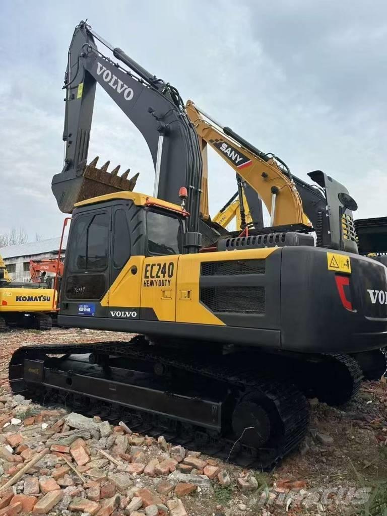 Volvo 240 Escavadeiras de esteiras