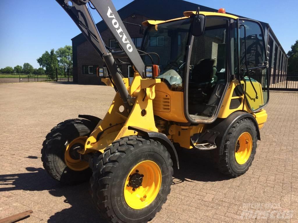 Volvo L 25 F Carregadeiras de rodas
