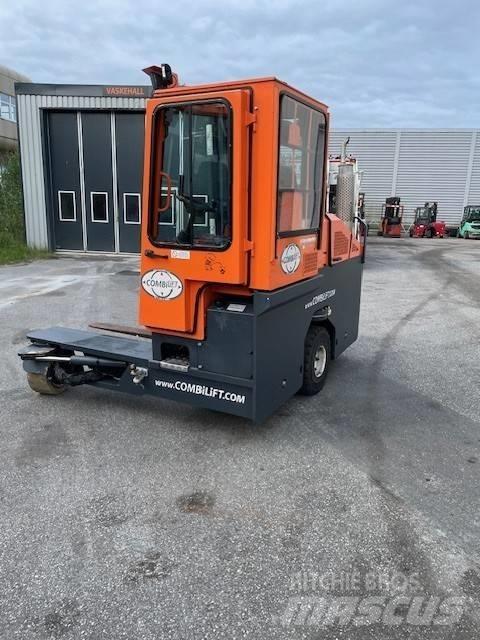 Combilift C 4500 Carregadores laterais