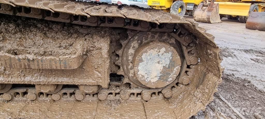 Hyundai HX 140 L Escavadeiras de esteiras