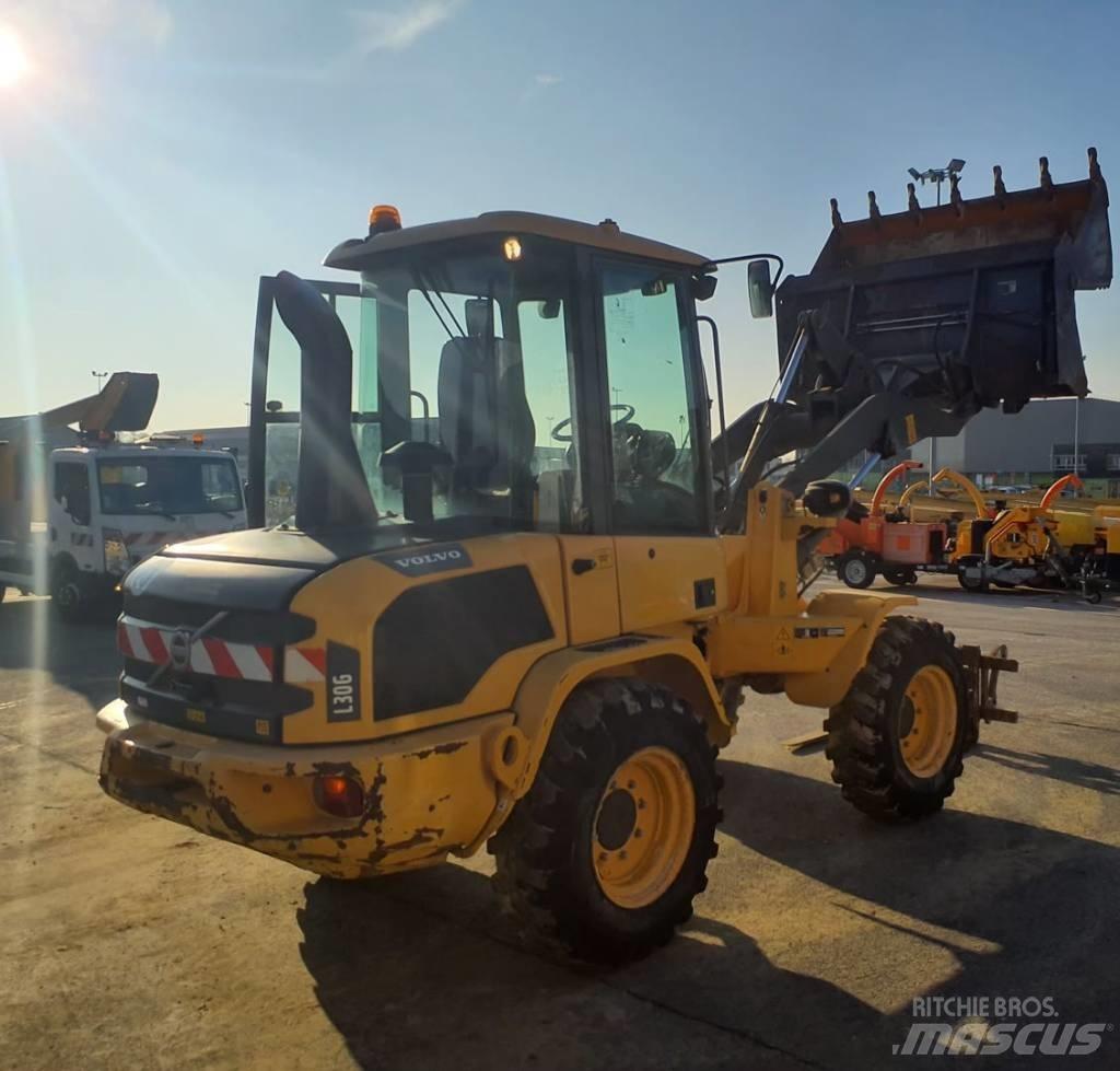 Volvo L30G Carregadeiras de rodas
