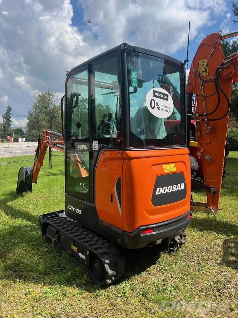 Doosan DX 19 Escavadeiras de esteiras