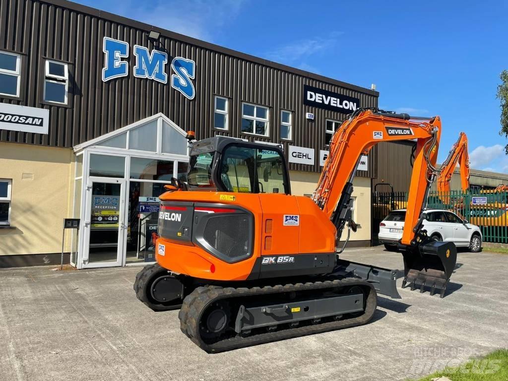 Develon DX 85 R-7 Escavadoras Midi 7t - 12t