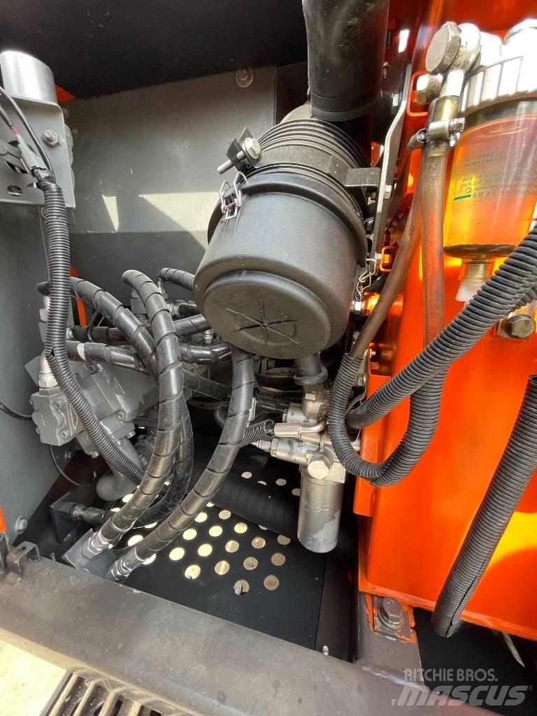 Hitachi ZAX 70 Miniescavadeiras