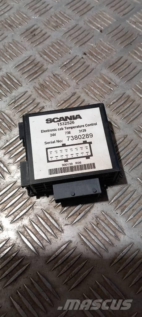Scania 94 D.    1532526 Electrónica