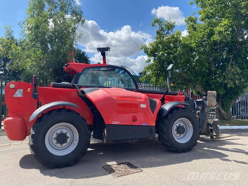 Manitou MT 1440 Manipulador telescópico