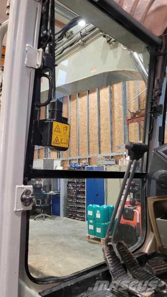 Takeuchi TB 2150 R Escavadeiras de esteiras