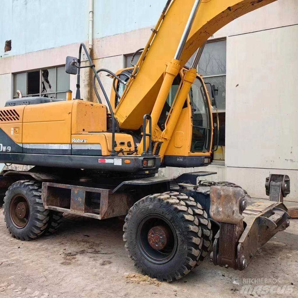 Hyundai 210-9 Escavadoras com Pá frontal