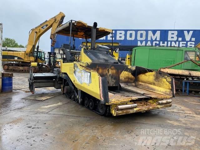 CAT AP 655 D Espalhadoras de asfalto