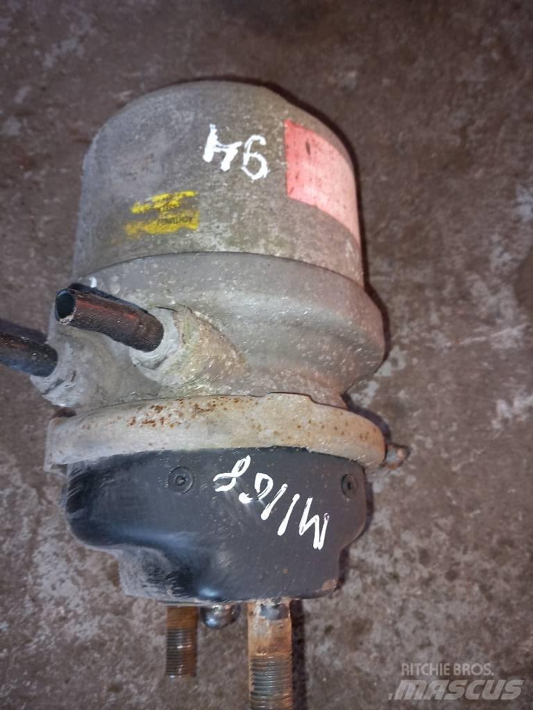 MAN TGS  81504109868 Travőes