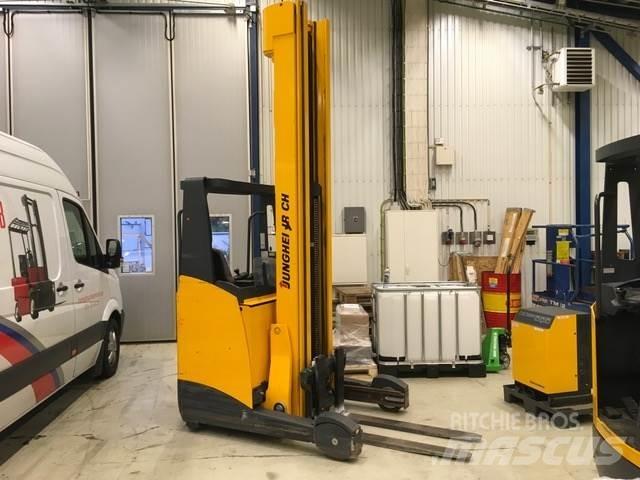 Jungheinrich ETV 214 Empilhadores Elevadores
