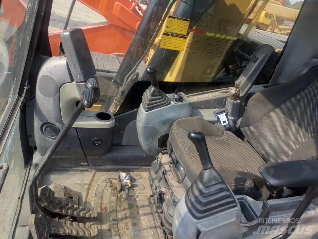 CAT 312 D Escavadoras Midi 7t - 12t
