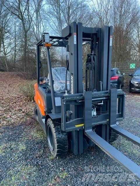 Doosan D30NXS Empilhadores Diesel