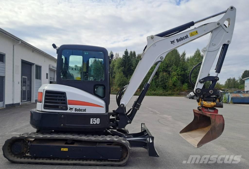 Bobcat E 50 Miniescavadeiras