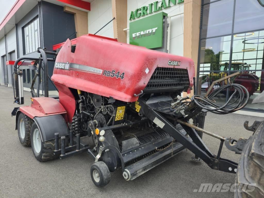CASE RB 544 Enfardadeira de rolos
