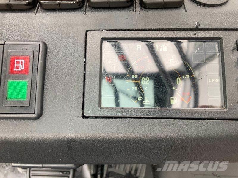 Manitou MI25 G Empilhadores a gás