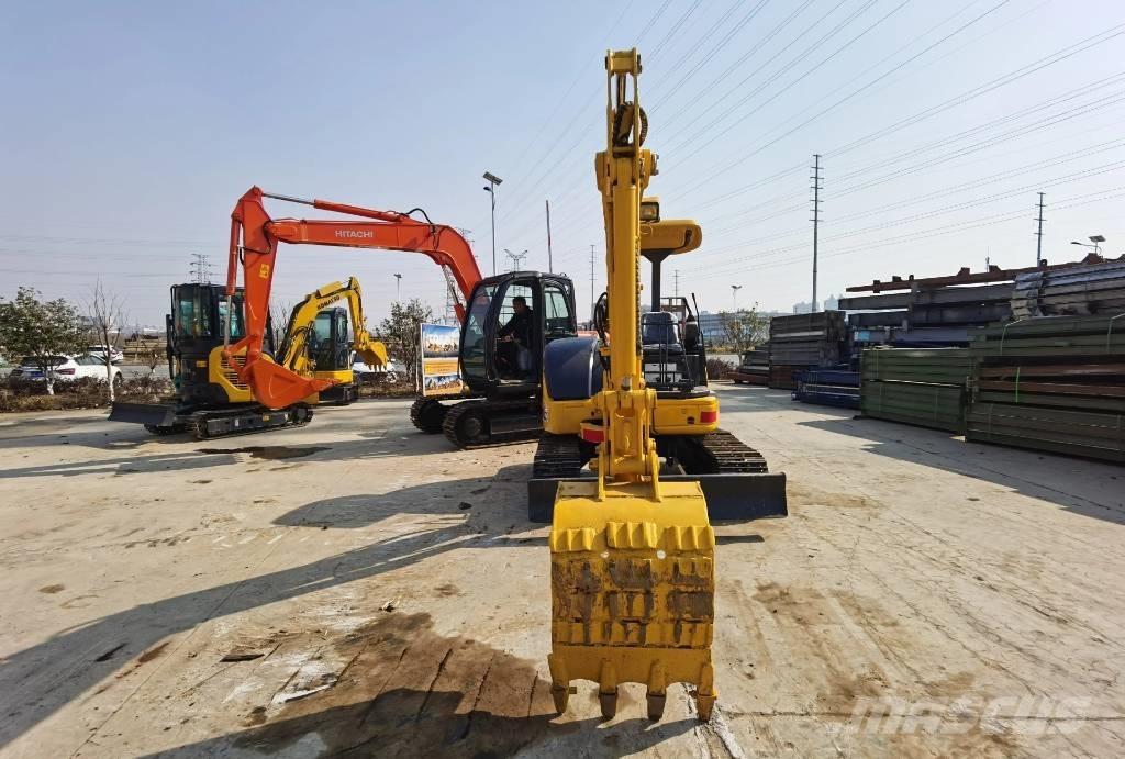 Komatsu PC 40 MR Miniescavadeiras