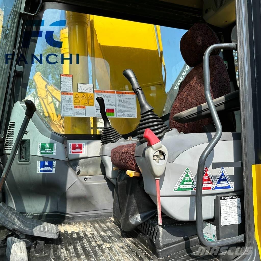 Komatsu PC 200-8 Escavadeiras de esteiras