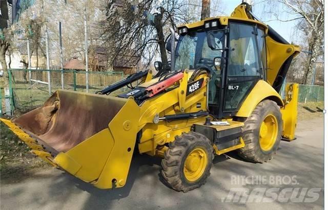 CAT 428 F Retroescavadeiras