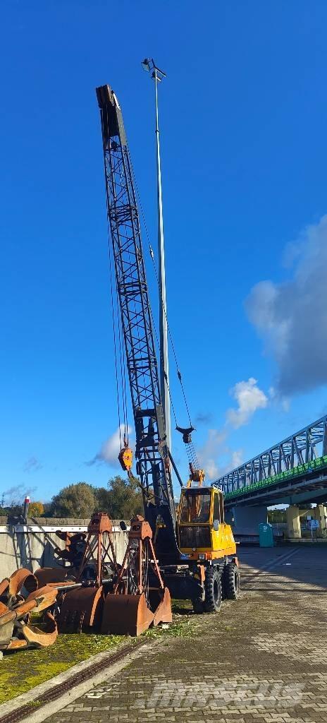 Sennebogen S 611 M Gruas Fora-de-estrada
