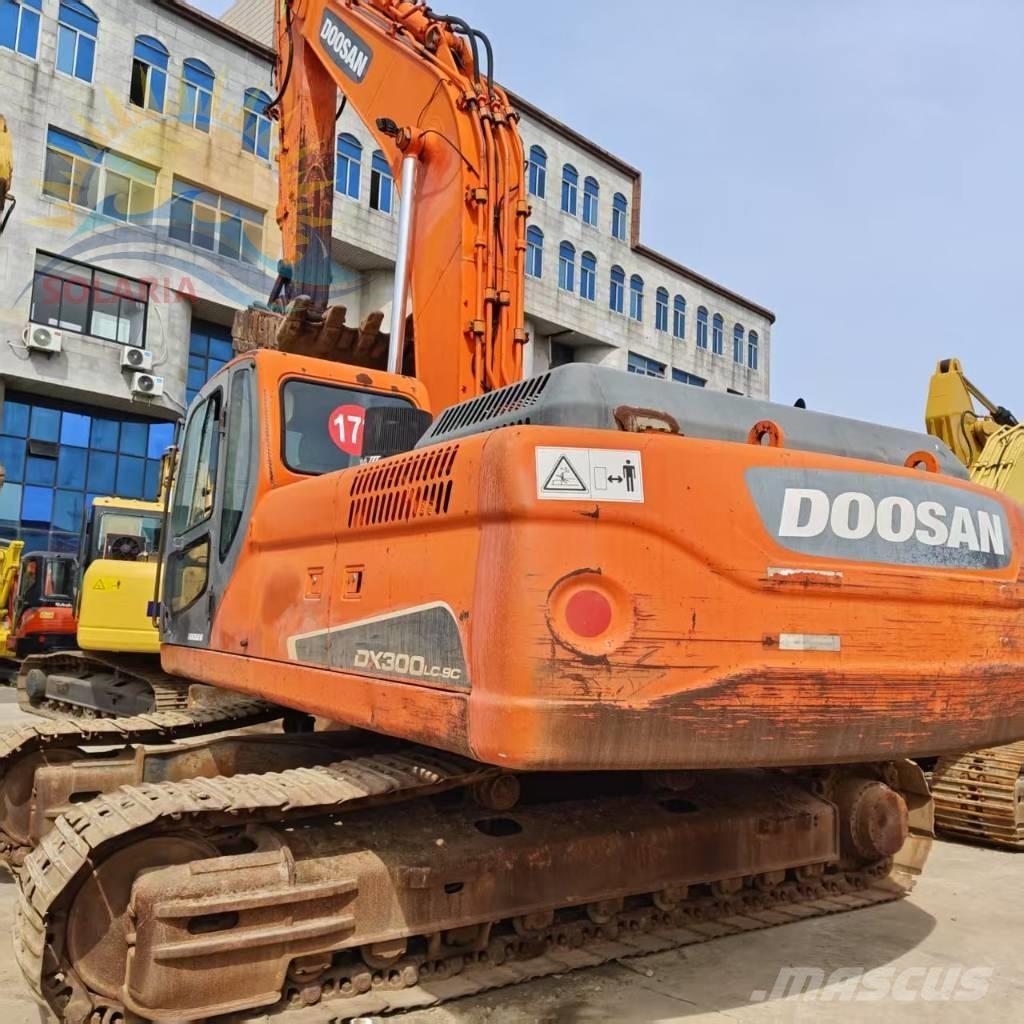 Doosan DX 300 LC Escavadeiras de esteiras