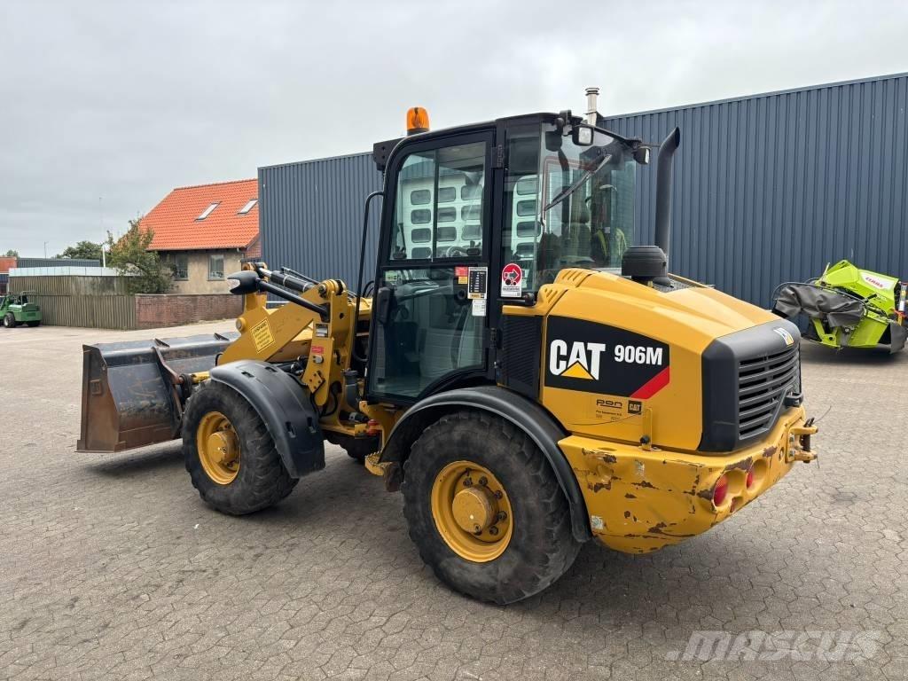 CAT 906 M Carregadeiras de rodas