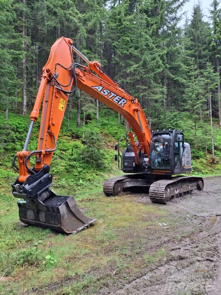Hitachi ZX 225 US LC Escavadeiras de esteiras