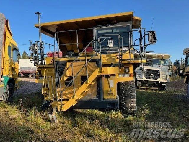 Komatsu HD 605-7EO Camiőes basculantes rígidos