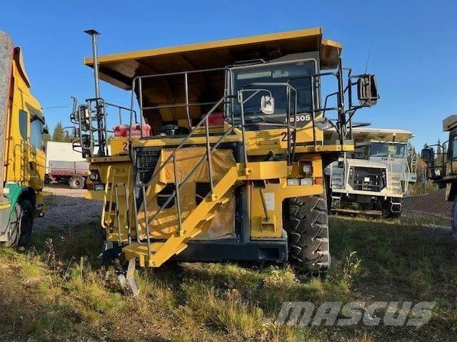 Komatsu HD 605-7EO Camiőes basculantes rígidos